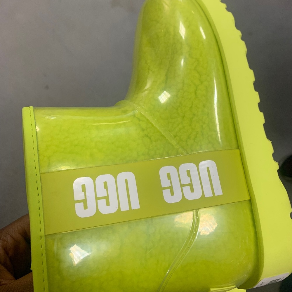 Rubber ugg boots classic